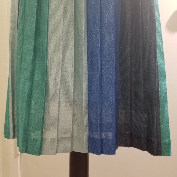 Maeve by Anthropologie Brand long skirt, mulitple colors, size XS - Picture 4 of 14